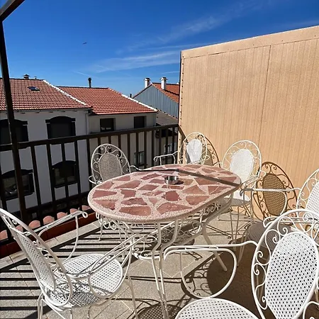 Mar De Nubes Con Bano Entre El Valle Del Jerte Y La Vera