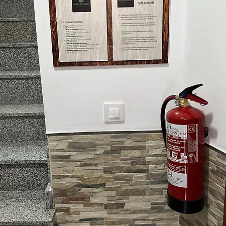 Mar De Nubes Con Bano Entre El Valle Del Jerte Y La Vera