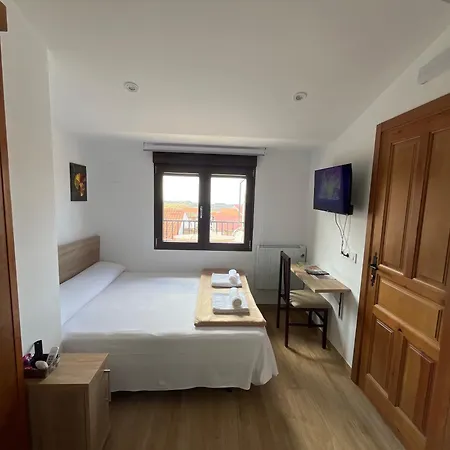 Mar De Nubes Con Bano Entre El Valle Del Jerte Y La Vera *