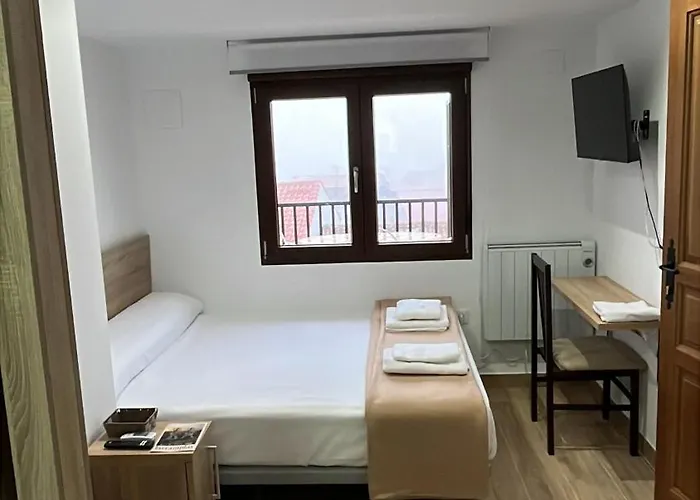 Mar De Nubes Habitación Con Baño Entre El Valle Del Jerte Y La Vera