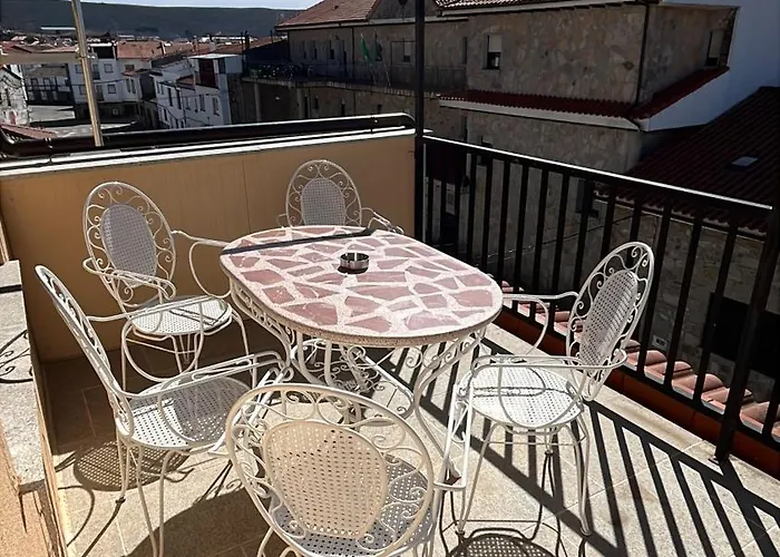 Apartamento Mar De Nubes Habitación Con Baño Entre El Valle Del Jerte Y La Vera